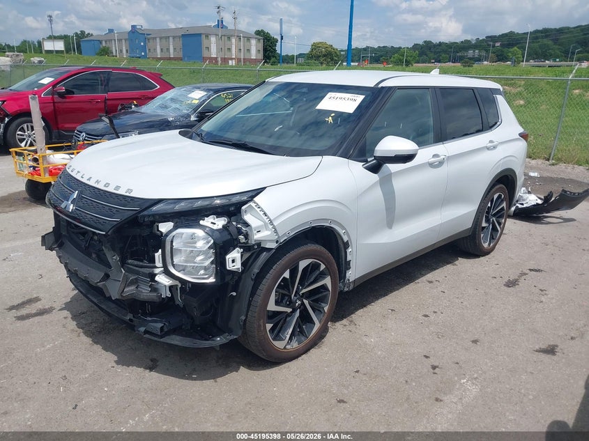 2024 Mitsubishi Outlander VIN JA4J4VA87RZ020226 IAAI salvage auction — FRONT END, Salvage Title, sold $9,400 on 2026-07-30 (photo 2)
