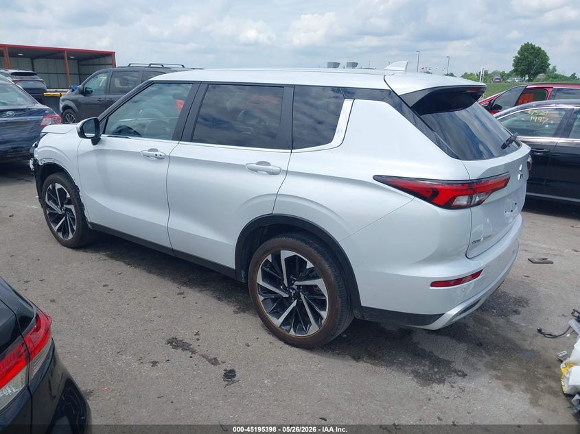 2024 Mitsubishi Outlander VIN JA4J4VA87RZ020226 IAAI salvage auction — FRONT END, Salvage Title, sold $9,400 on 2026-07-30 (photo 3)