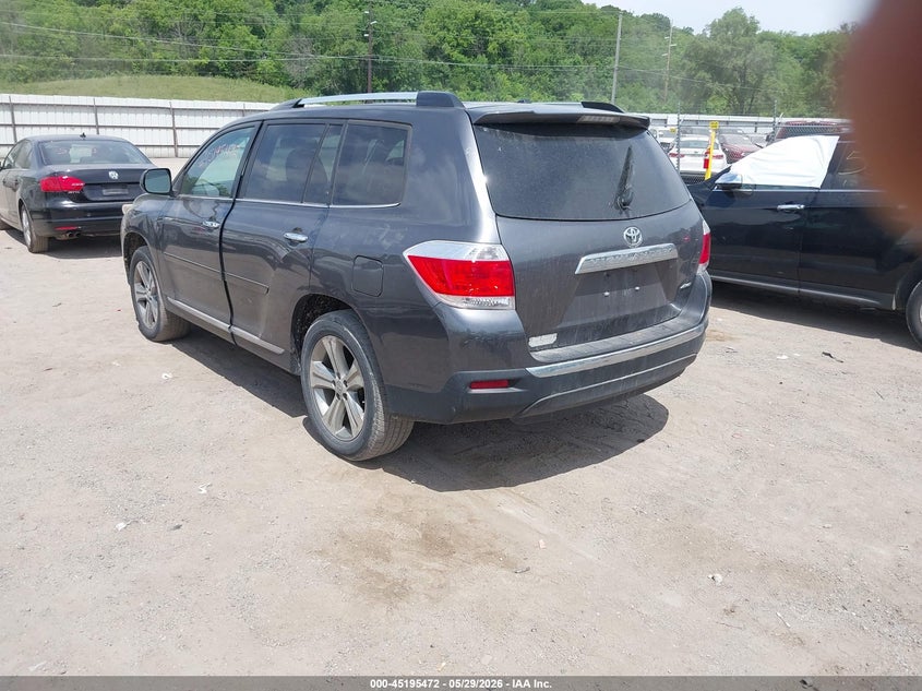 2011 Toyota Highlander VIN 5TDDK3EH9BS074724 IAAI salvage auction — FRONT & REAR, Salvage (Iowa), sold $3,775 on 2026-07-13 (photo 3)