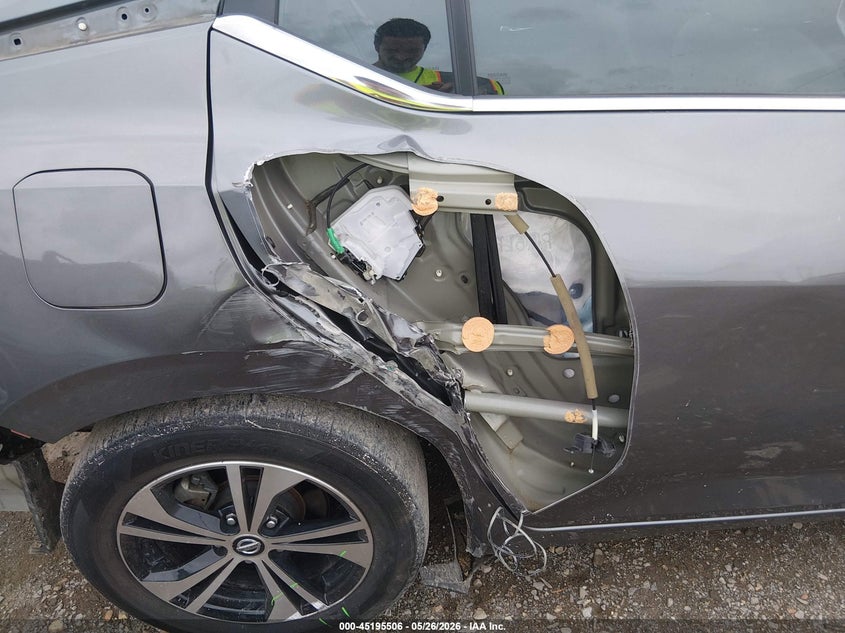 2021 Nissan Sentra VIN 3N1AB8CV7MY249530 IAAI salvage auction — REAR END, Salvage Title, sold $1,750 on 2026-07-30 (photo 6)