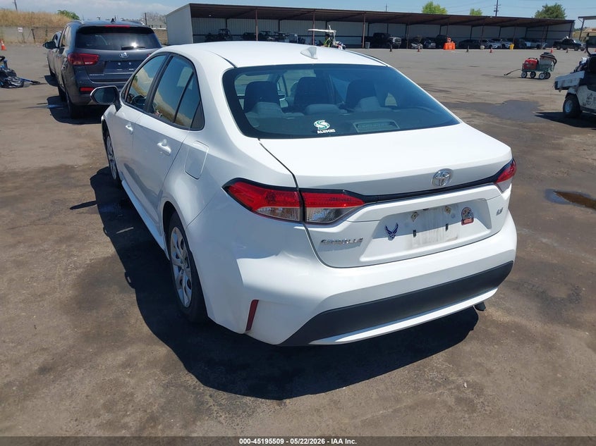 2021 Toyota Corolla VIN 5YFEPMAE8MP222283 IAAI salvage auction — SIDE, Wait Title, sold $3,850 on 2026-07-31 (photo 3)