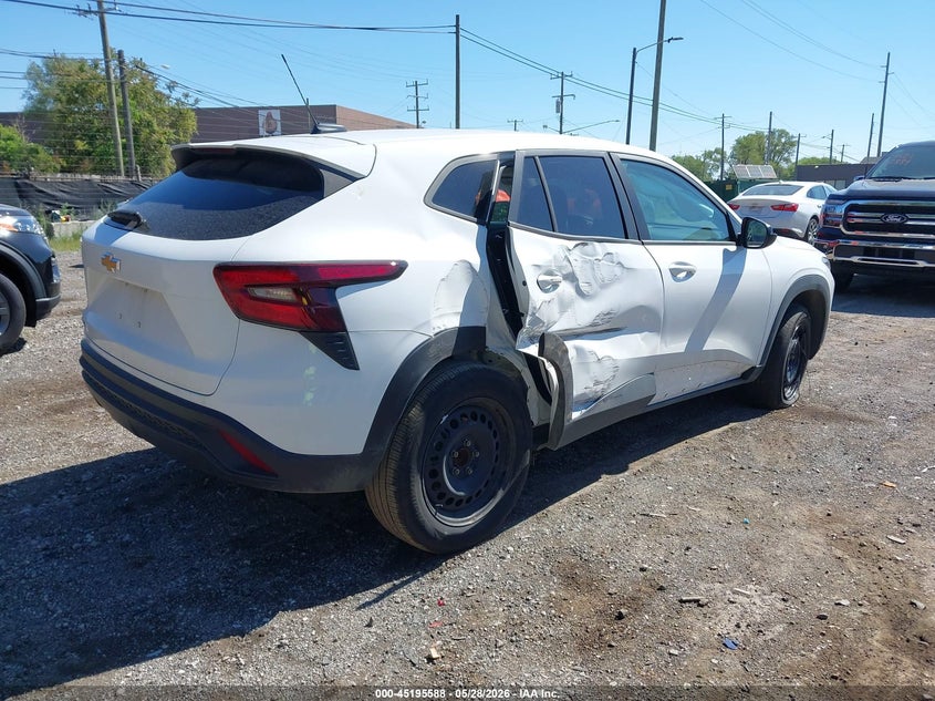 2025 Chevrolet Trax VIN KL77LFEP9SC118058 IAAI salvage auction — RIGHT SIDE, Salvage (Michigan), sold $1,500 on 2026-07-23 (photo 4)