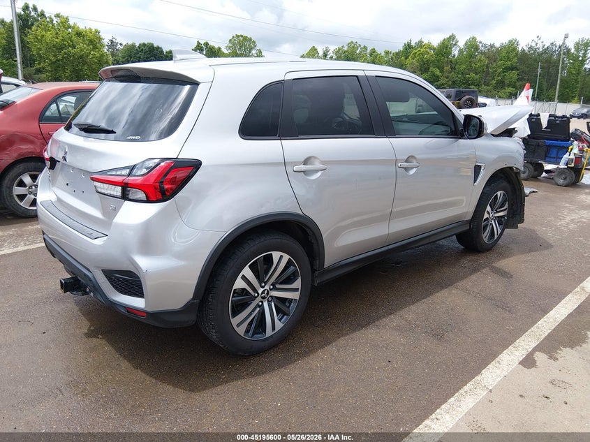 2023 Mitsubishi Outlander VIN JA4ARUAU7PU012498 IAAI salvage auction — LEFT FRONT, Wait Title, sold $2,700 on 2026-09-13 (photo 4)