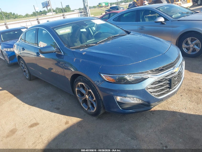 2024 Chevrolet Malibu VIN 1G1ZD5ST2RF132177 IAAI salvage auction — HAIL, Salvage Title, sold $7,500 on 2026-09-02 (photo 1)