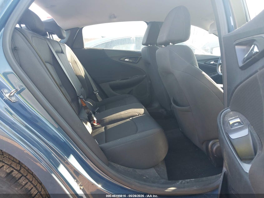 2024 Chevrolet Malibu VIN 1G1ZD5ST2RF132177 IAAI salvage auction — HAIL, Salvage Title, sold $7,500 on 2026-09-02 (photo 8)