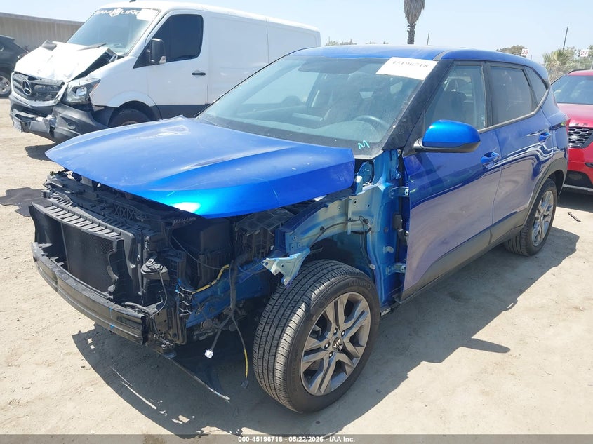2021 Kia Seltos VIN KNDEPCAA3M7162700 IAAI salvage auction — FRONT END, Salvage (California), sold $4,075 on 2026-07-29 (photo 2)