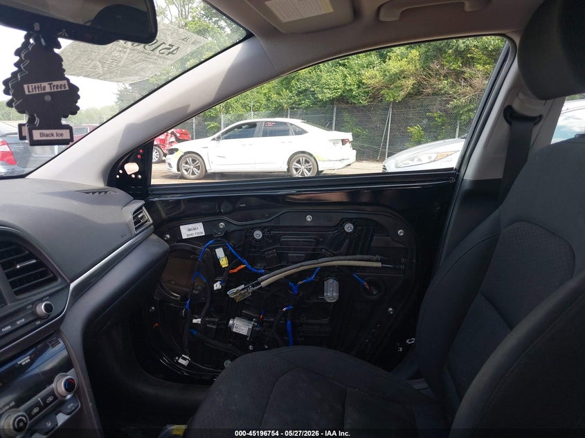 2019 Hyundai Elantra VIN KMHD84LFXKU784910 IAAI salvage auction — FRONT END, Salvage Title, sold $2,000 on 2026-07-16 (photo 5)