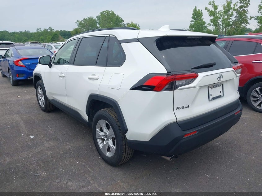 2019 Toyota Rav 4 VIN JTMP1RFV9KJ006315 IAAI salvage auction — HAIL, Salvage (Ohio), sold $1,050 on 2026-07-21 (photo 3)