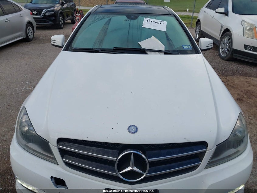 2014 Mercedes-benz C-klasse VIN WDDGJ4HB3EG220777 IAAI salvage auction — HAIL, Salvage Title, sold $1,200 on 2026-07-28 (photo 6)