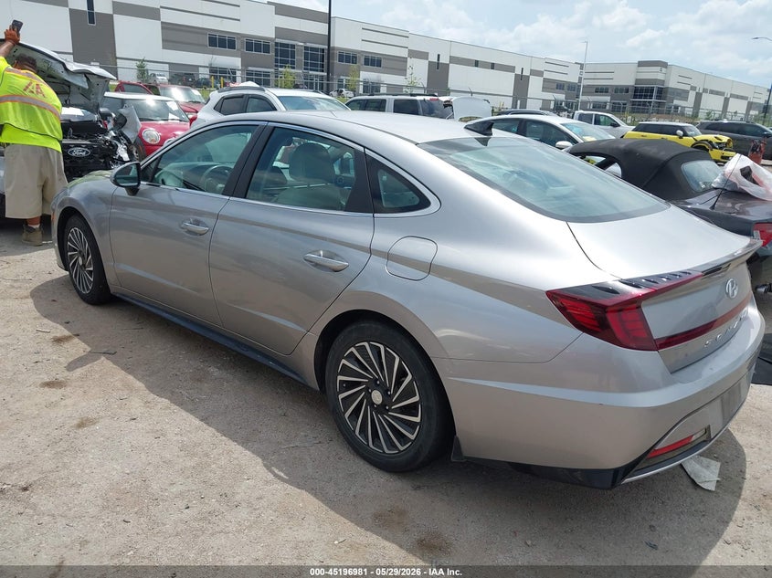 2021 Hyundai Sonata VIN KMHL34JJ4MA026566 IAAI salvage auction — WATER/FLOOD, Salvage Title, sold $2,550 on 2026-07-21 (photo 3)