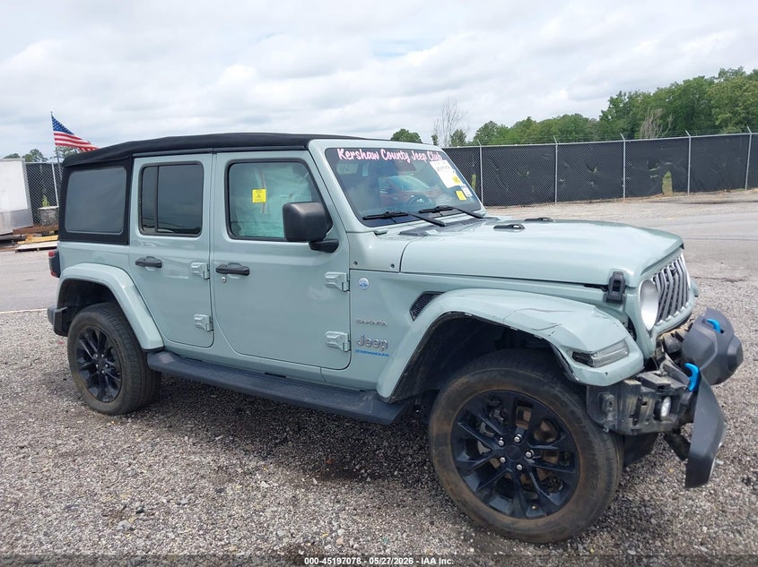 2024 Jeep Grand wagoneer VIN 1C4RJXP65RW210000 — IAAI salvage auction photo