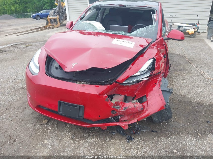 2020 Tesla Model y VIN 5YJYGDEF6LF002229 IAAI salvage auction — LEFT SIDE, Salvage (Ohio), sold $5,350 on 2026-07-06 (photo 6)