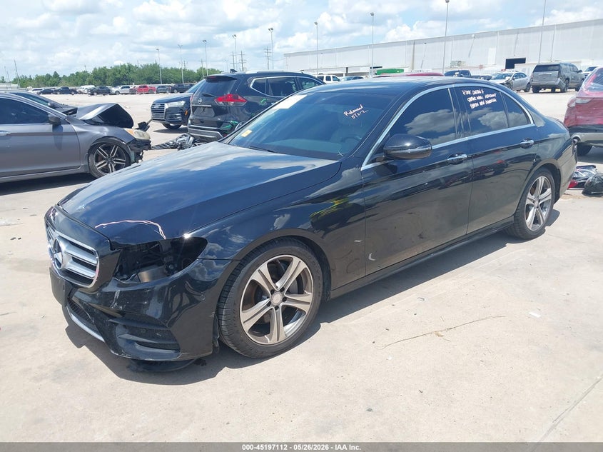 2017 Mercedes-benz E-klasse VIN WDDZF4JB4HA092707 IAAI salvage auction — FRONT END, Salvage Title, sold $8,600 on 2026-10-16 (photo 2)