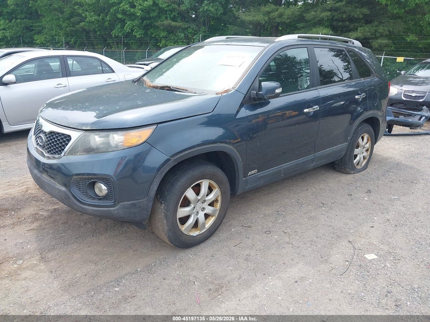 2011 Kia Sorento VIN 5XYKTDA19BG130368 IAAI salvage auction — NORMAL WEAR, Salvage (Texas), sold $450 on 2026-07-20 (photo 2)