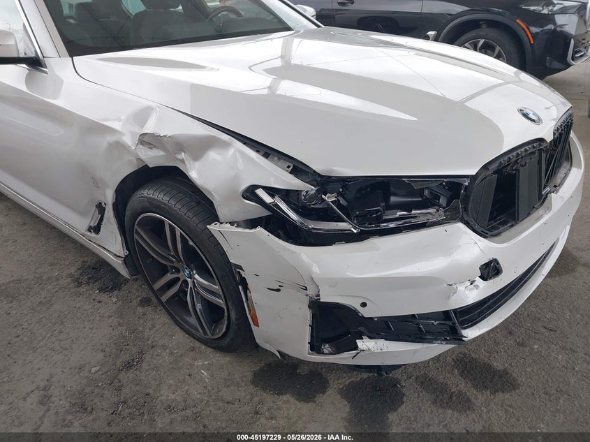 2021 BMW 5er VIN WBA53BH09MWX22242 IAAI salvage auction — RIGHT FRONT, Salvage Title, sold $12,600 on 2026-07-10 (photo 6)