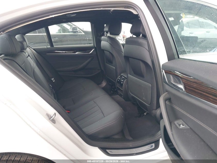 2021 BMW 5er VIN WBA53BH09MWX22242 IAAI salvage auction — RIGHT FRONT, Salvage Title, sold $12,600 on 2026-07-10 (photo 8)