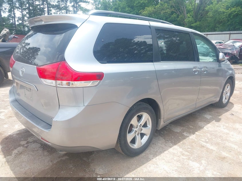 2014 Toyota Sienna VIN 5TDKK3DC6ES515355 IAAI salvage auction — LEFT SIDE, Salvage Title, sold $2,300 on 2026-07-09 (photo 4)