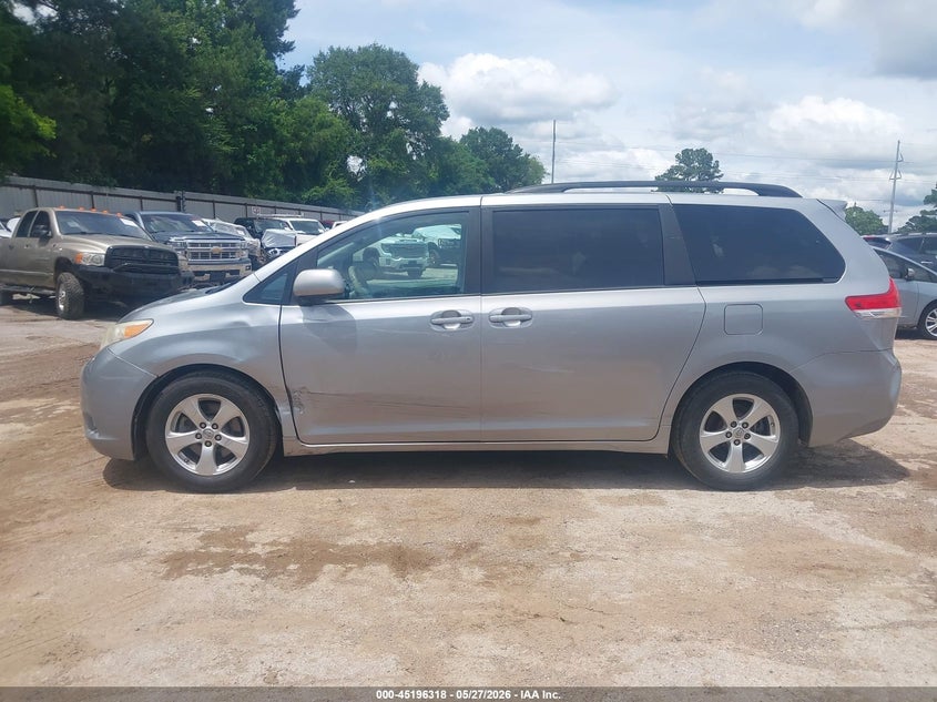 2014 Toyota Sienna VIN 5TDKK3DC6ES515355 IAAI salvage auction — LEFT SIDE, Salvage Title, sold $2,300 on 2026-07-09 (photo 6)