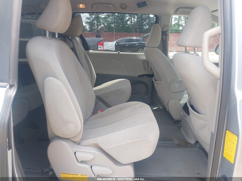 2014 Toyota Sienna VIN 5TDKK3DC6ES515355 IAAI salvage auction — LEFT SIDE, Salvage Title, sold $2,300 on 2026-07-09 (photo 8)