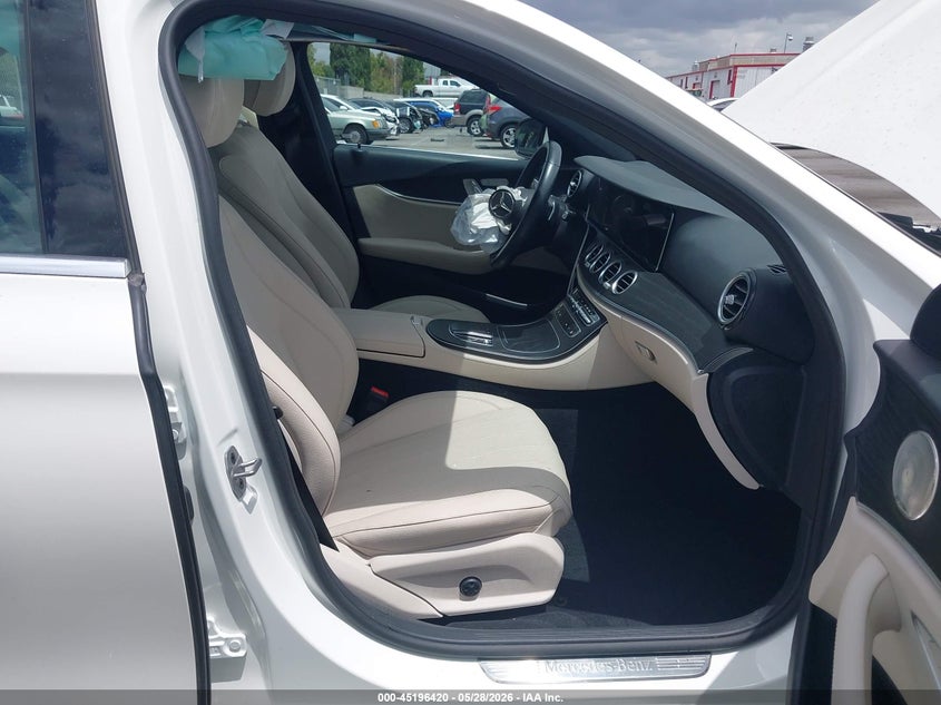 2022 Mercedes-benz E-klasse VIN W1KZF8EB6NB033309 IAAI salvage auction — FRONT END, Salvage Title, sold $13,000 on 2026-07-09 (photo 5)