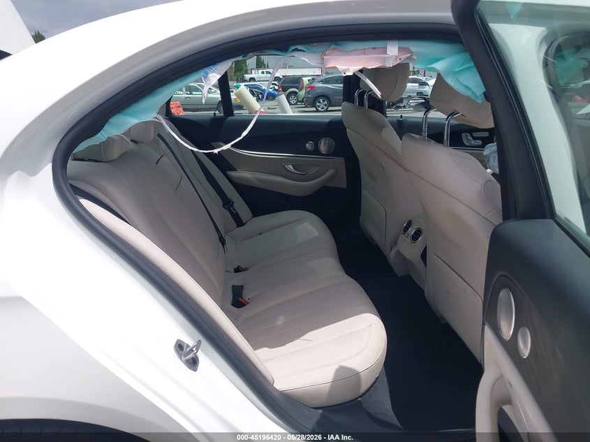 2022 Mercedes-benz E-klasse VIN W1KZF8EB6NB033309 IAAI salvage auction — FRONT END, Salvage Title, sold $13,000 on 2026-07-09 (photo 8)