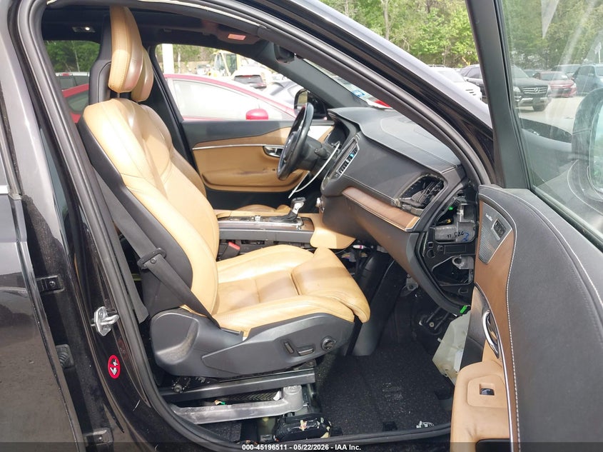 2016 Volvo Xc90 VIN YV4A22PN9G1003489 IAAI salvage auction — FRONT END, Salvage (New Hampshire), sold $4,050 on 2026-08-05 (photo 5)