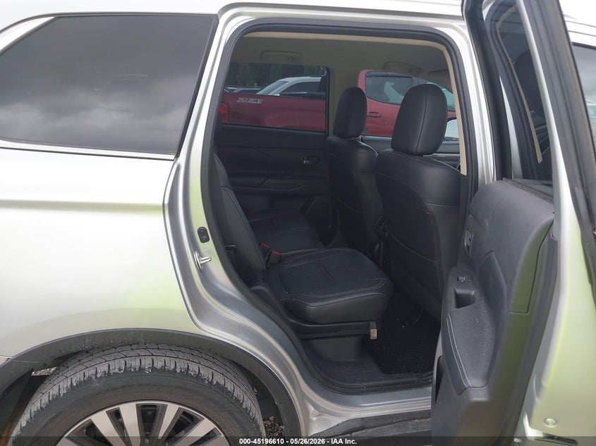2020 Mitsubishi Outlander VIN JA4AD3A38LZ004343 IAAI salvage auction — HAIL, Salvage Title, sold $3,550 on 2026-07-27 (photo 8)