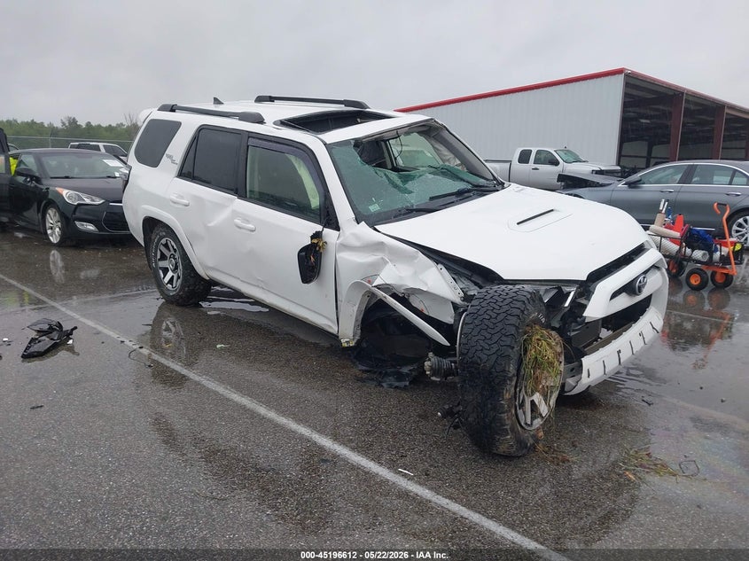 2019 Toyota 4runner VIN JTEBU5JR7K5644927 IAAI salvage auction — FRONT END, Salvage (Indiana), sold $5,250 on 2026-07-16 (photo 1)