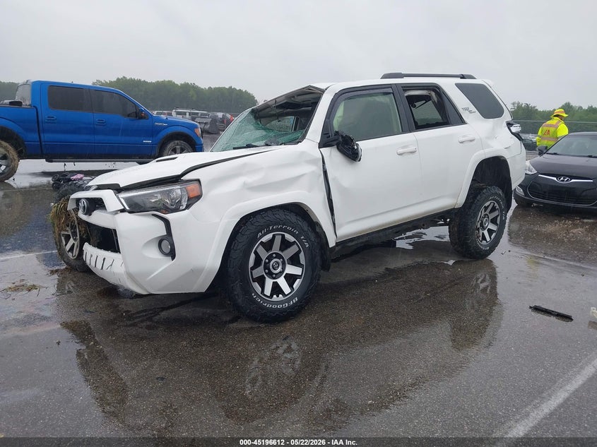 2019 Toyota 4runner VIN JTEBU5JR7K5644927 IAAI salvage auction — FRONT END, Salvage (Indiana), sold $5,250 on 2026-07-16 (photo 2)