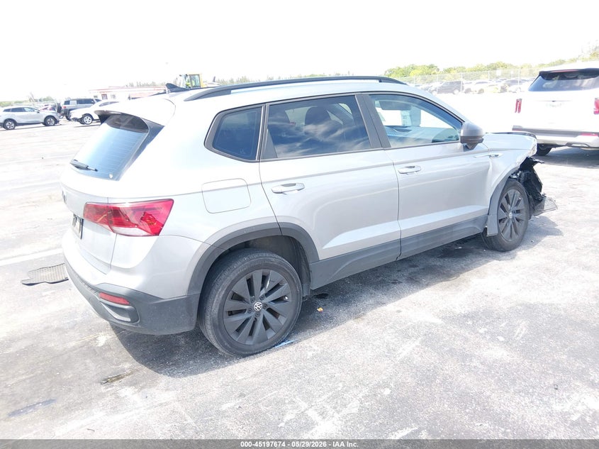 2022 Volkswagen Taos VIN 3VVCX7B21NM064893 IAAI salvage auction — SIDE, Salvage Title, sold $5,100 on 2026-07-22 (photo 4)