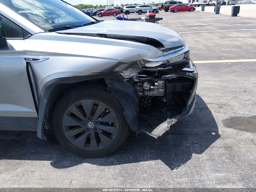 2022 Volkswagen Taos VIN 3VVCX7B21NM064893 IAAI salvage auction — SIDE, Salvage Title, sold $5,100 on 2026-07-22 (photo 6)