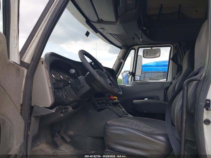 2016 International VIN 3HSDJAPR3GN225515 IAAI salvage auction — LEFT FRONT, Salvage Title, sold $2,750 on 2026-07-08 (photo 7)