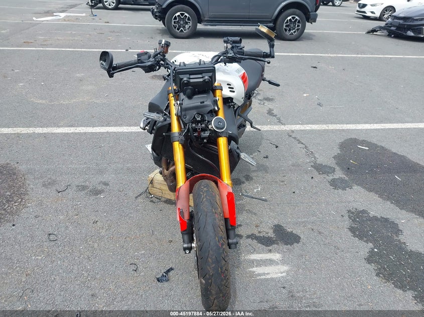 2025 Yamaha Xsr VIN JYARN96EXSA000645 IAAI salvage auction — FRONT END, Mv-907A (New York), sold $225 on 2026-07-28 (photo 5)