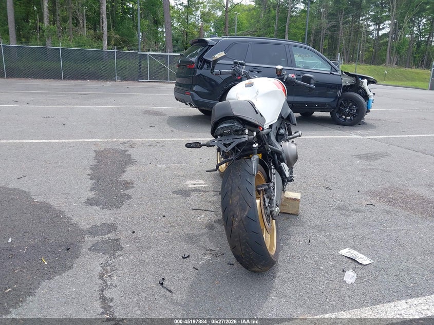 2025 Yamaha Xsr VIN JYARN96EXSA000645 IAAI salvage auction — FRONT END, Mv-907A (New York), sold $225 on 2026-07-28 (photo 6)
