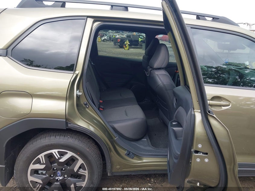 2026 Subaru Forester VIN 4S4SLDD68T3038080 IAAI salvage auction — FRONT END, Salvage Title, sold $10,550 on 2026-07-31 (photo 8)