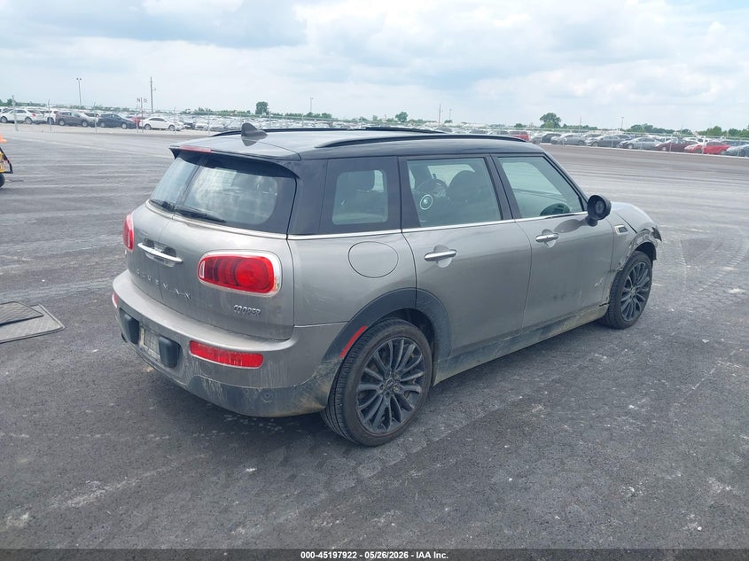 2017 Mini Clubman VIN WMWLU1C5XH2F27560 IAAI salvage auction — FRONT END, Salvage (Illinois), sold $3,650 on 2026-08-11 (photo 4)