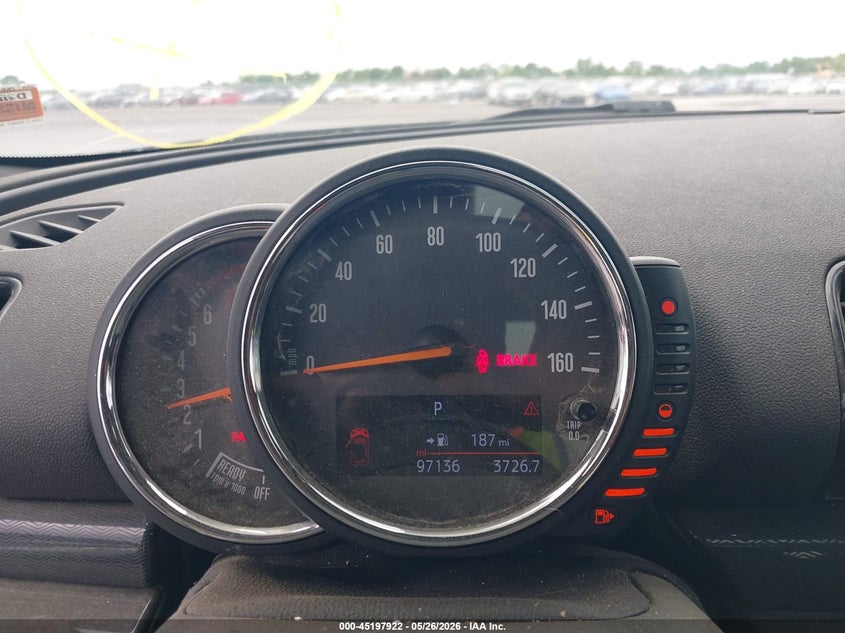 2017 Mini Clubman VIN WMWLU1C5XH2F27560 IAAI salvage auction — FRONT END, Salvage (Illinois), sold $3,650 on 2026-08-11 (photo 7)