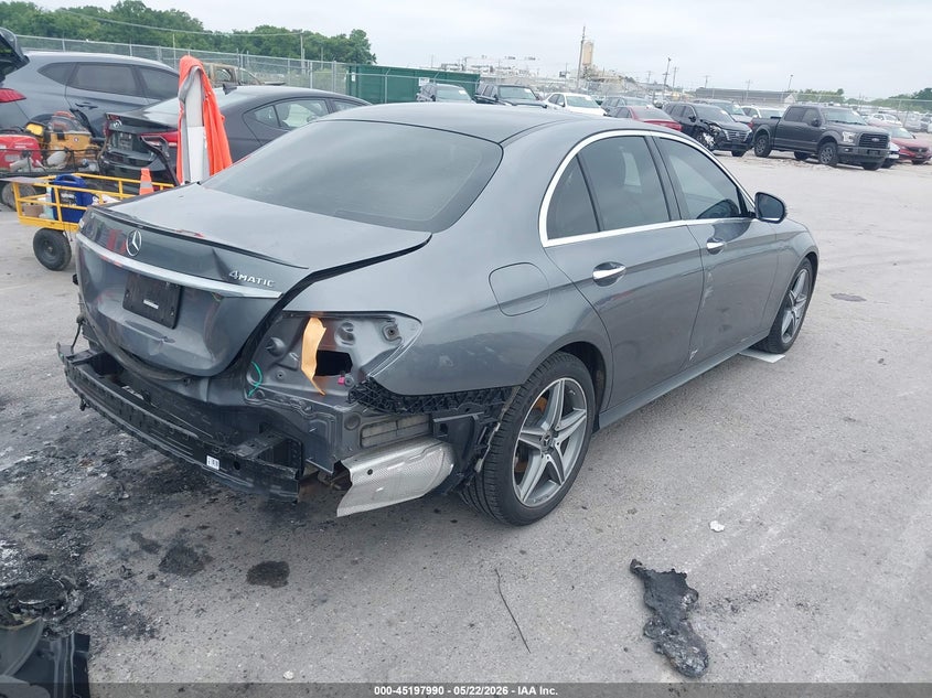 2018 Mercedes-benz VIN WDDZF4KB1JA378969 IAAI salvage auction — REAR END, Salvage (Missouri), sold $10,100 on 2026-08-08 (photo 4)