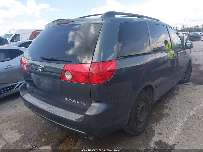 2007 Toyota Sienna VIN 5TDZK23C17S017027 IAAI salvage auction — NORMAL WEAR, Clear (Louisiana), sold $725 on 2026-07-28 (photo 4)
