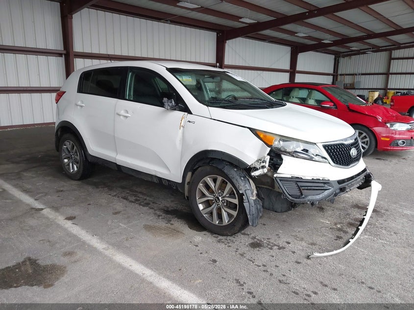 2016 Kia Sportage VIN KNDPBCAC5G7837878 IAAI salvage auction — FRONT END, Clear (Indiana), sold $775 on 2026-07-09 (photo 1)