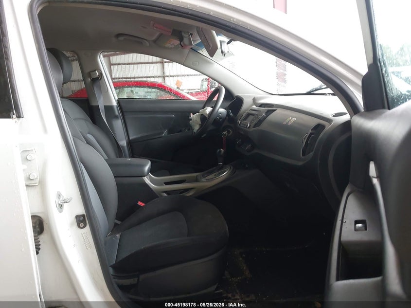 2016 Kia Sportage VIN KNDPBCAC5G7837878 IAAI salvage auction — FRONT END, Clear (Indiana), sold $775 on 2026-07-09 (photo 5)