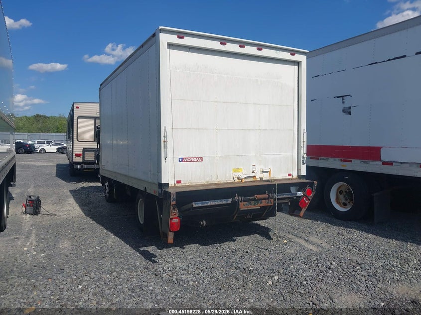 2013 Isuzu VIN JALB4W175D7400515 IAAI salvage auction — SIDE, Wait Title, sold $4,950 on 2026-09-09 (photo 3)