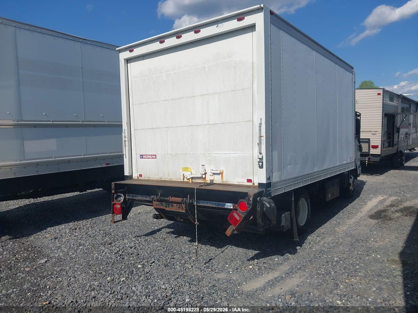 2013 Isuzu VIN JALB4W175D7400515 IAAI salvage auction — SIDE, Wait Title, sold $4,950 on 2026-09-09 (photo 4)