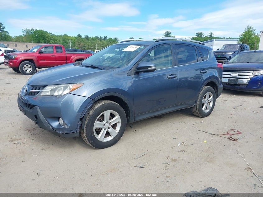 2013 Toyota Rav 4 VIN JTMRFREV3DD032518 IAAI salvage auction — LEFT FRONT, Salvage Title, sold $7,550 on 2026-07-08 (photo 2)