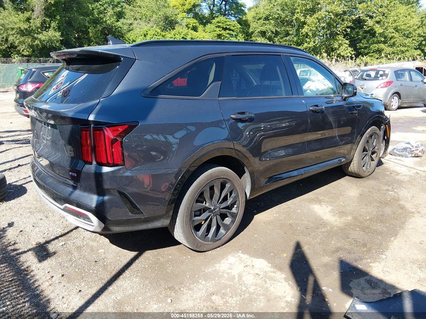 2023 Kia Sorento VIN 5XYRKDLF9PG191124 IAAI salvage auction — ENGINE DAMAGE, Salvage Title, sold $5,400 on 2026-08-02 (photo 4)