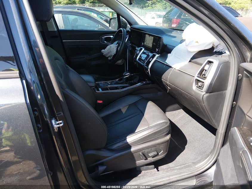 2023 Kia Sorento VIN 5XYRKDLF9PG191124 IAAI salvage auction — ENGINE DAMAGE, Salvage Title, sold $5,400 on 2026-08-02 (photo 5)