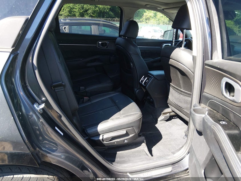 2023 Kia Sorento VIN 5XYRKDLF9PG191124 IAAI salvage auction — ENGINE DAMAGE, Salvage Title, sold $5,400 on 2026-08-02 (photo 8)
