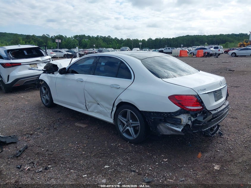 2017 Mercedes-benz E-klasse VIN WDDZF4JB2HA272672 IAAI salvage auction — FRONT & REAR, Salvage (Alabama), sold $675 on 2026-08-13 (photo 3)