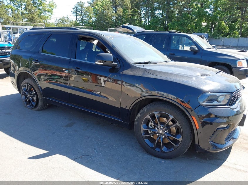 2023 Dodge Durango VIN 1C4SDJCT9PC592760 IAAI salvage auction — SIDE, Salvage Title, sold $9,400 on 2026-08-30 (photo 1)