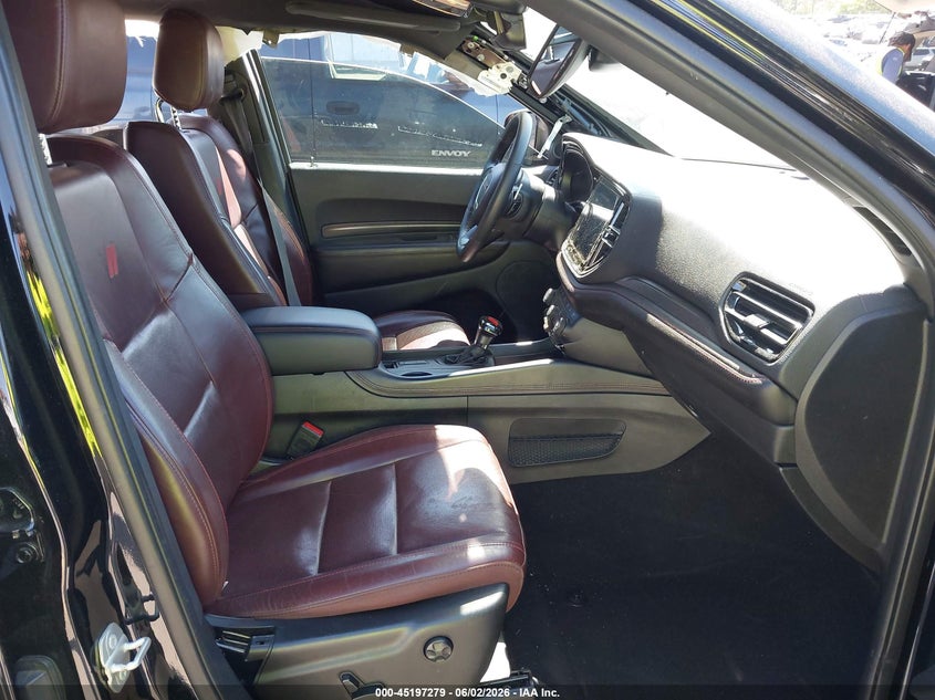2023 Dodge Durango VIN 1C4SDJCT9PC592760 IAAI salvage auction — SIDE, Salvage Title, sold $9,400 on 2026-08-30 (photo 5)